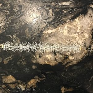 Ivory Lace Choker